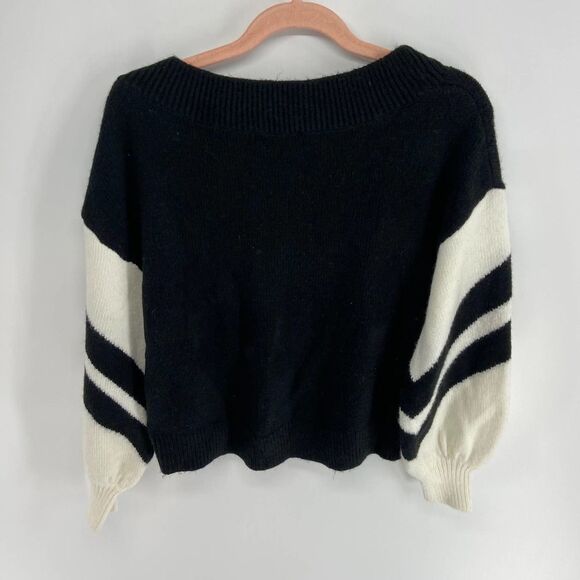 Express Black White Scoop Neck Geometric oversize knit sweater womens xs - Picture 5 of 6